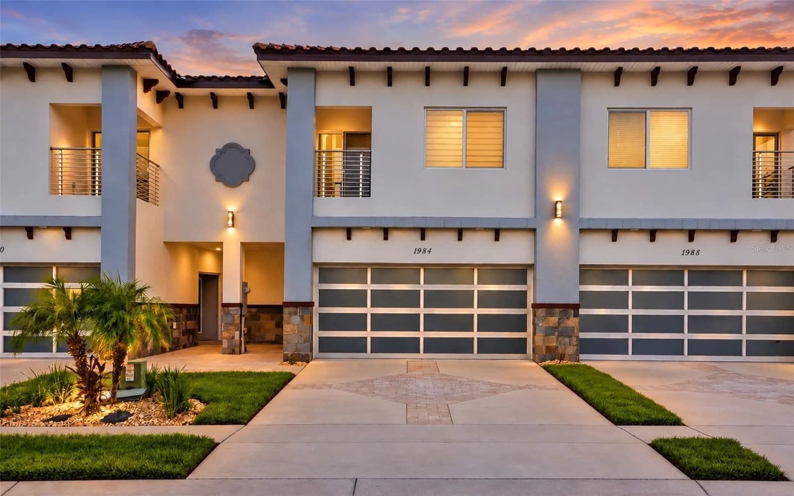 1984 GREENBRIAR Terrace