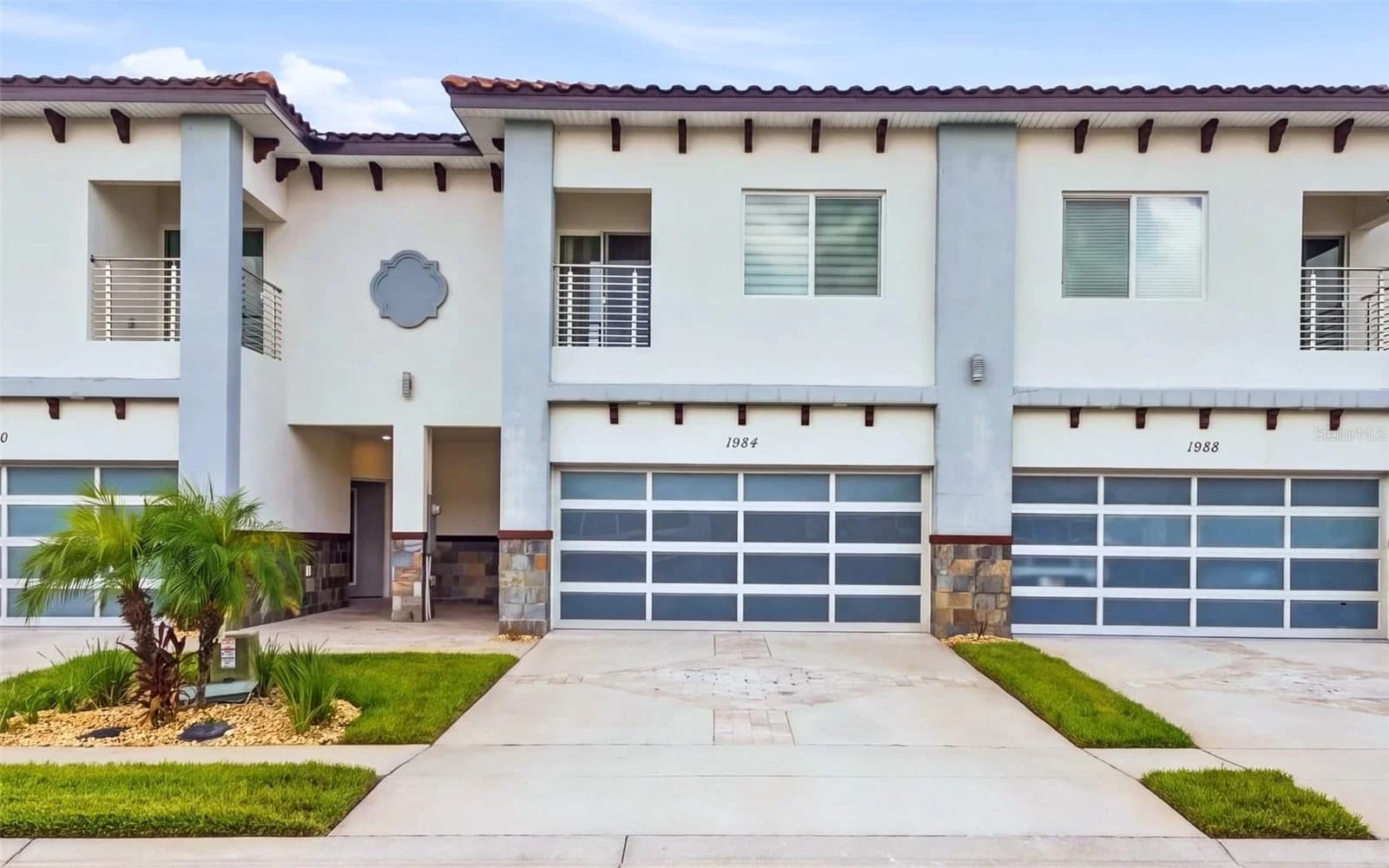 1984 GREENBRIAR Terrace