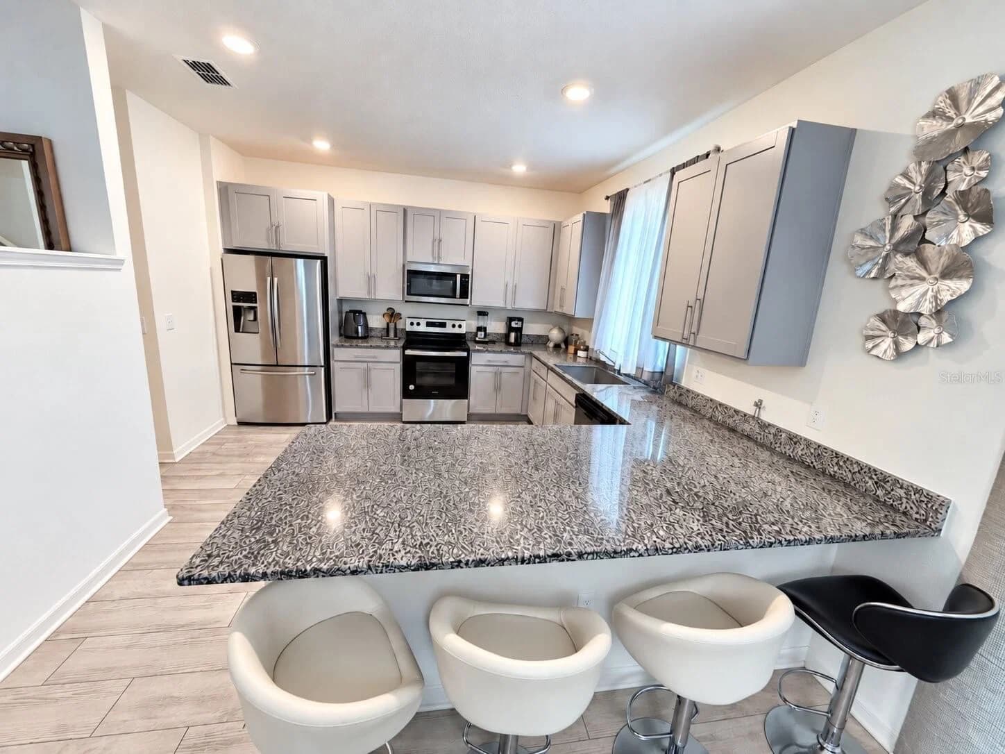 2756 MEADOW STREAM WAY