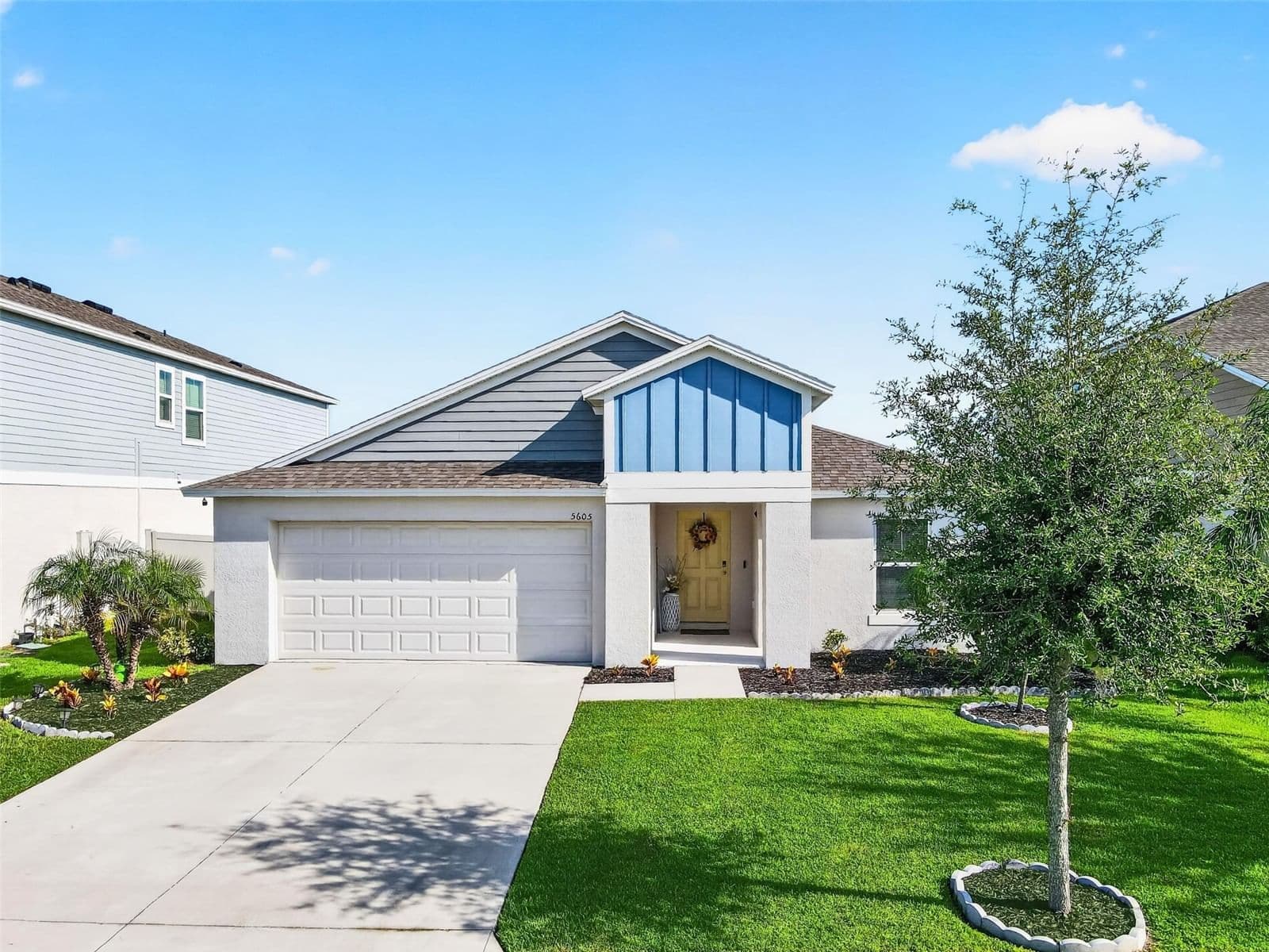 5605 ARLINGTON RIVER Drive