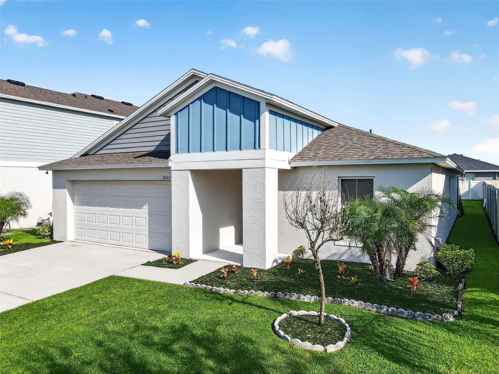 5605 ARLINGTON RIVER Drive