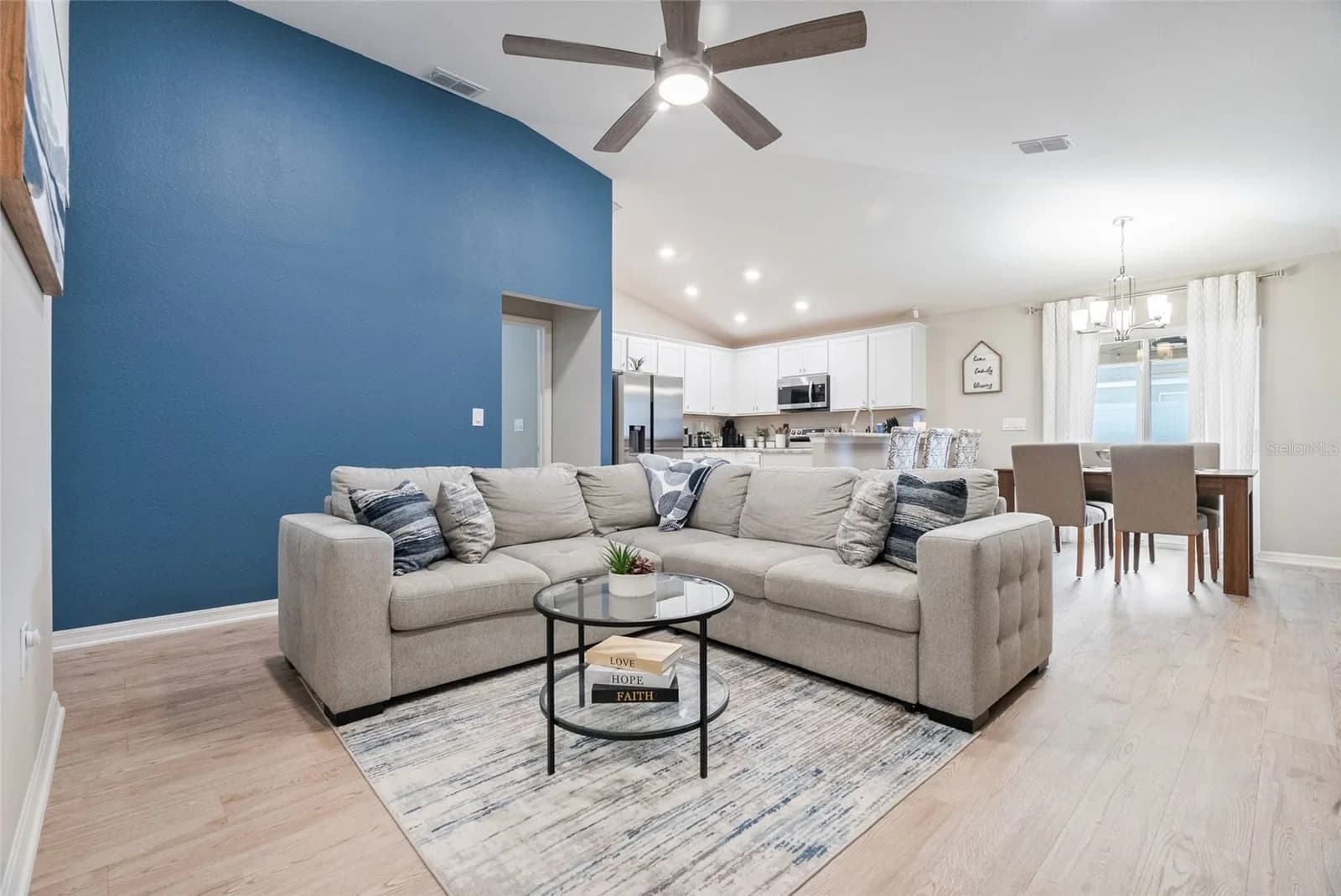 Photo 5 of 1094 TROPEA Lane