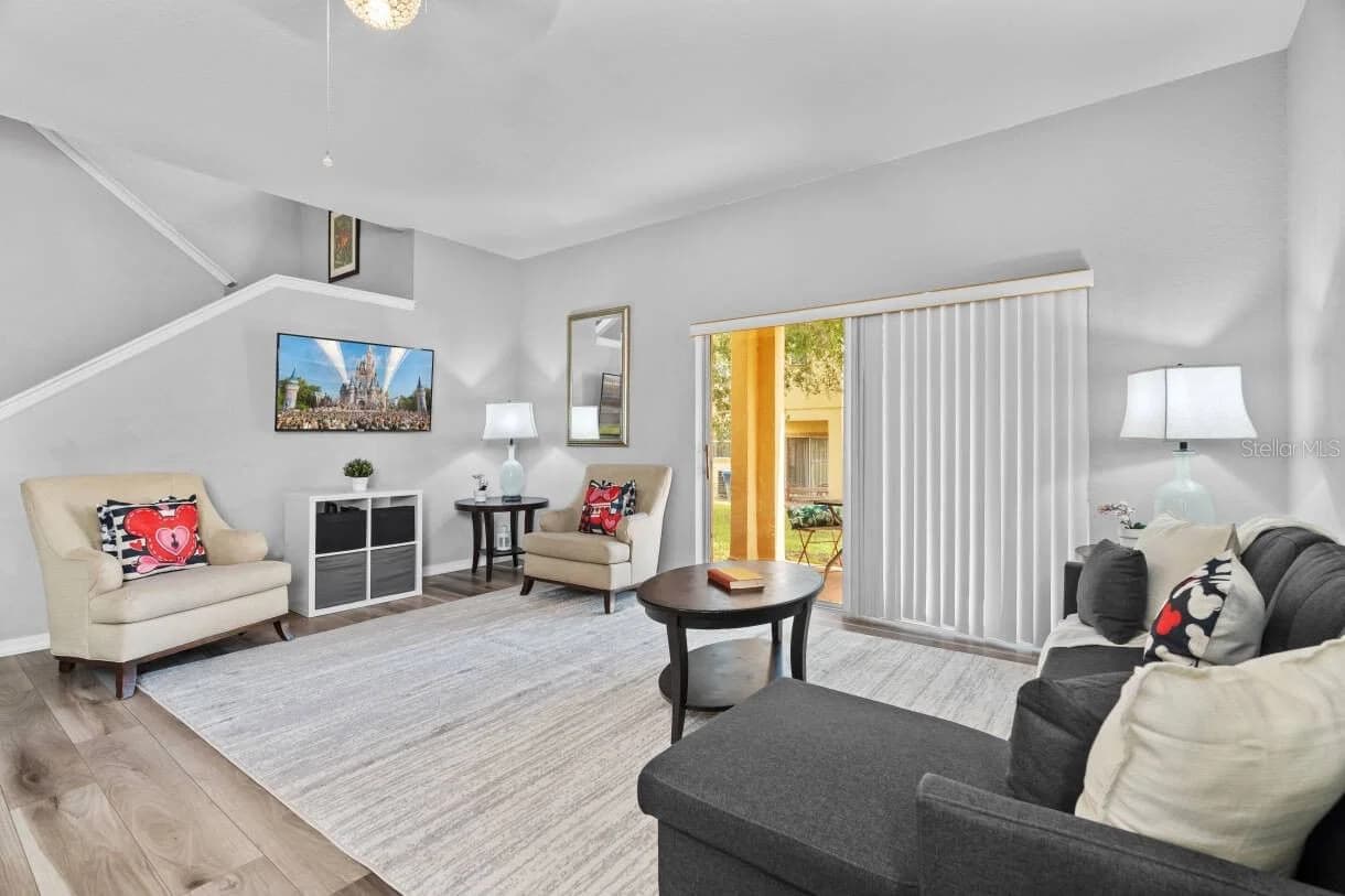 Photo 4 of 141 NAPOLI Drive