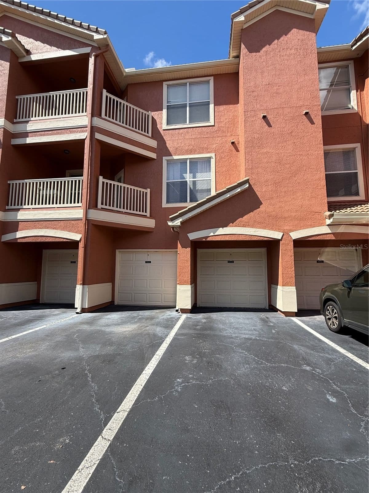 8824 VILLA VIEW Circle #108