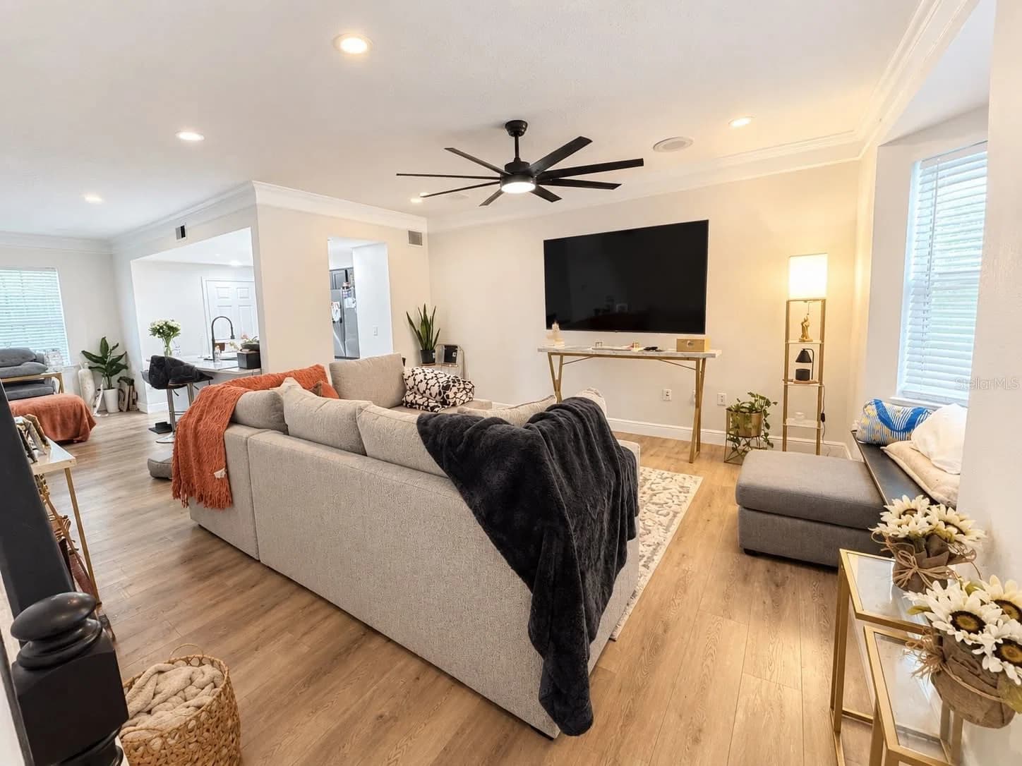 6611 TIME SQUARE Avenue #105