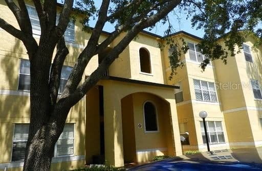 4528 COMMANDER Drive #2038