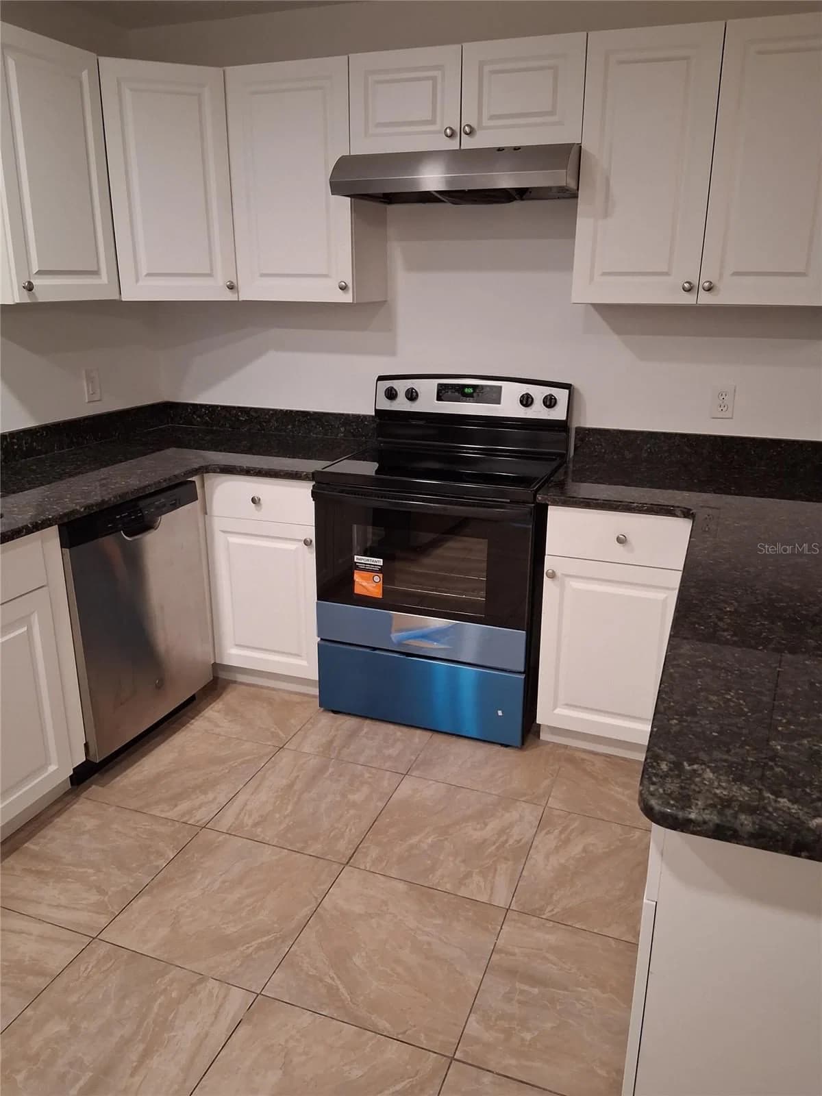 Photo 4 of 15301 POND WOODS Drive #303