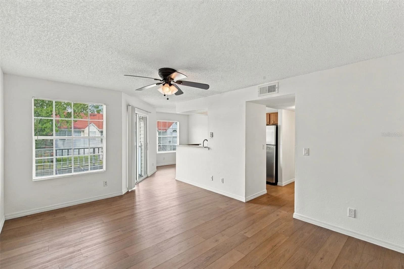 Photo 5 of 11582 WESTWOOD Boulevard #1425