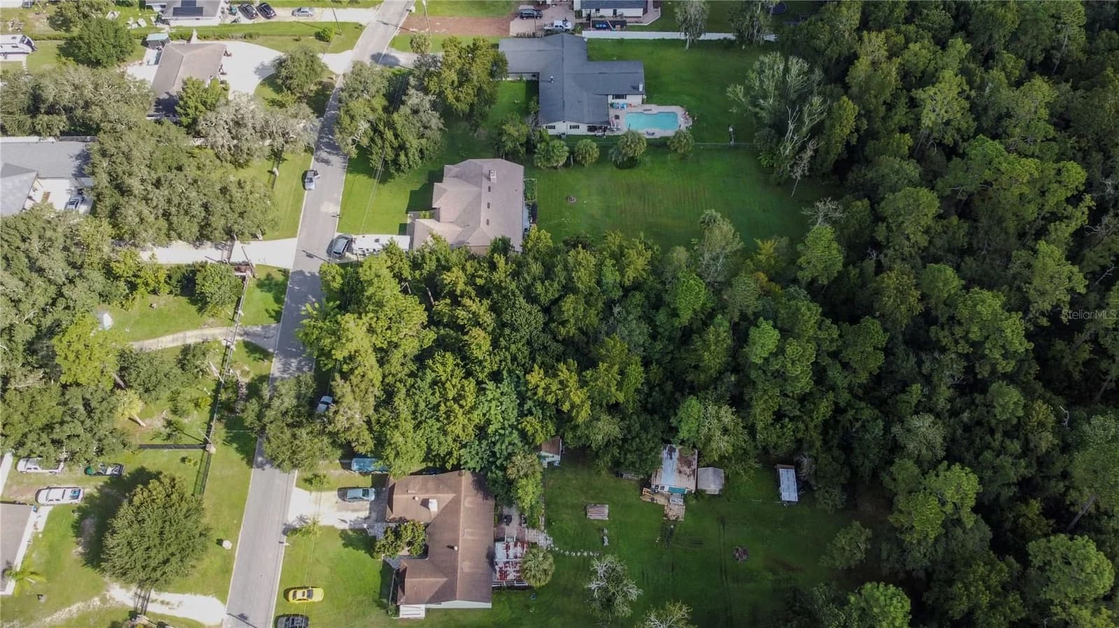 Photo 5 of 2037 CORBETT Road