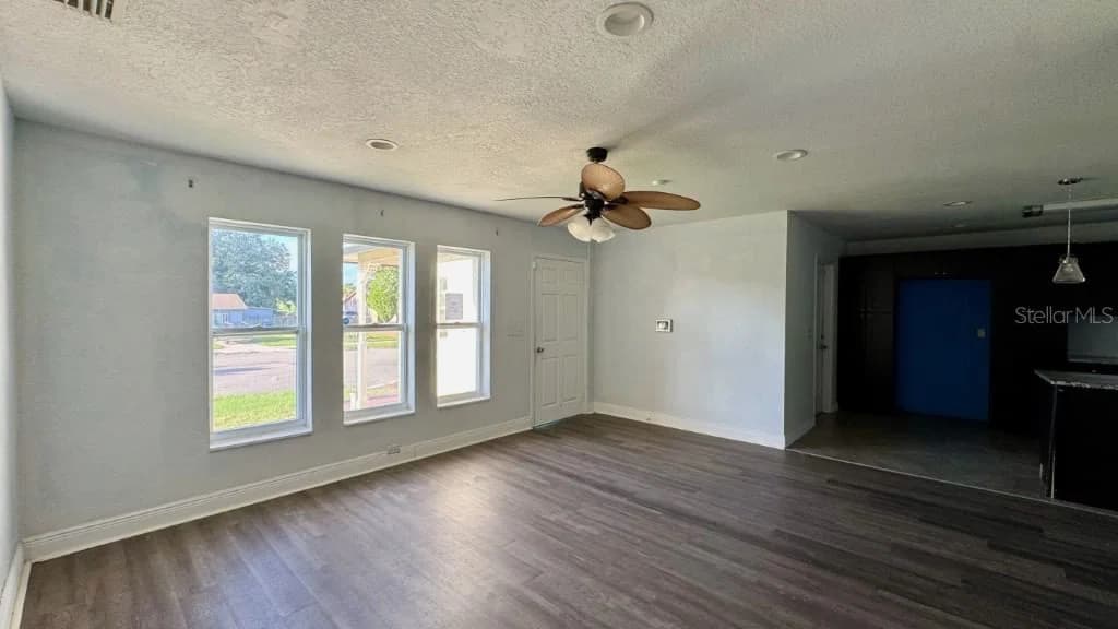 6529 ALADDIN Drive