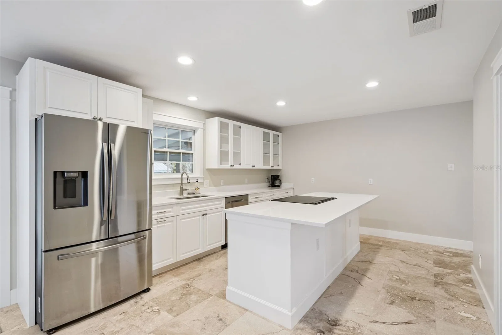 14335 FRESNO Drive