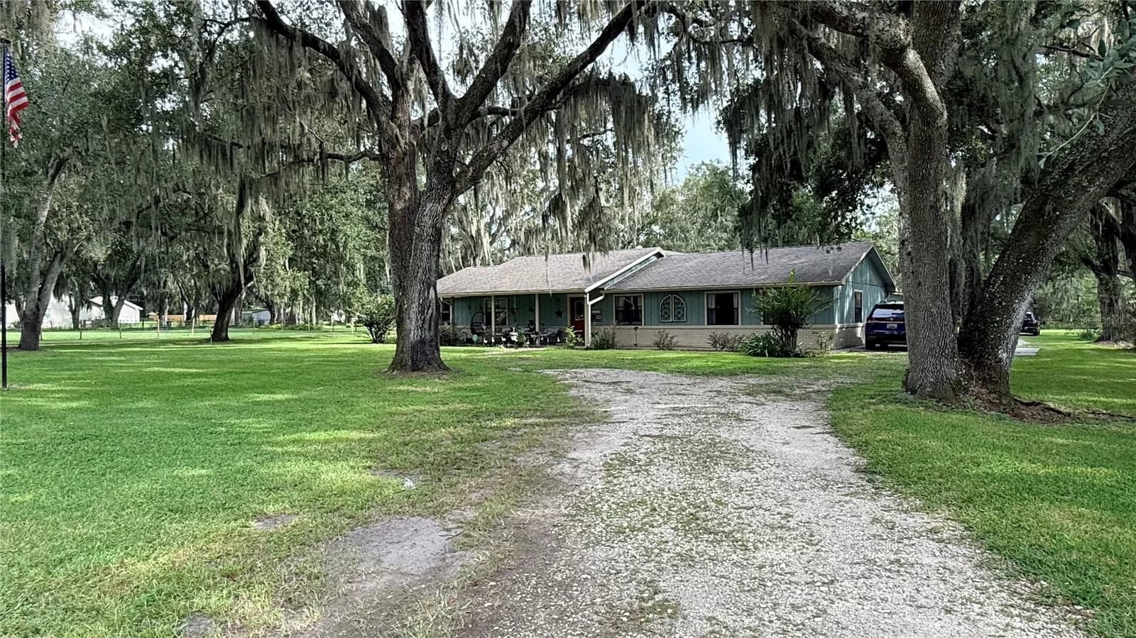 Photo 5 of 2720 EWELL Road