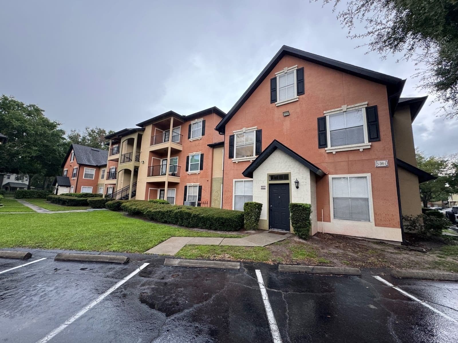 5961 WESTGATE Drive #2013