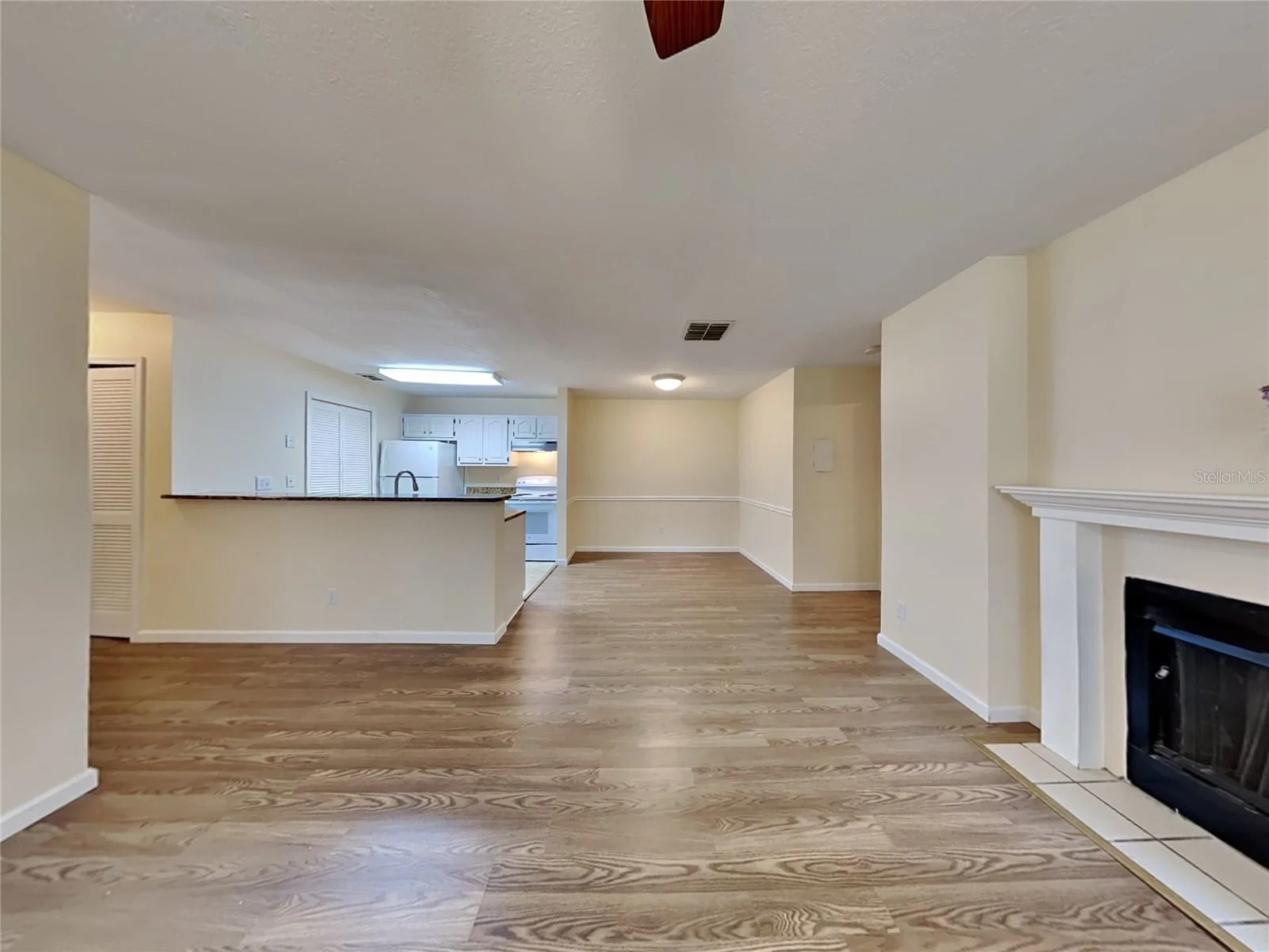 Photo 5 of 5980 WESTGATE Drive #103