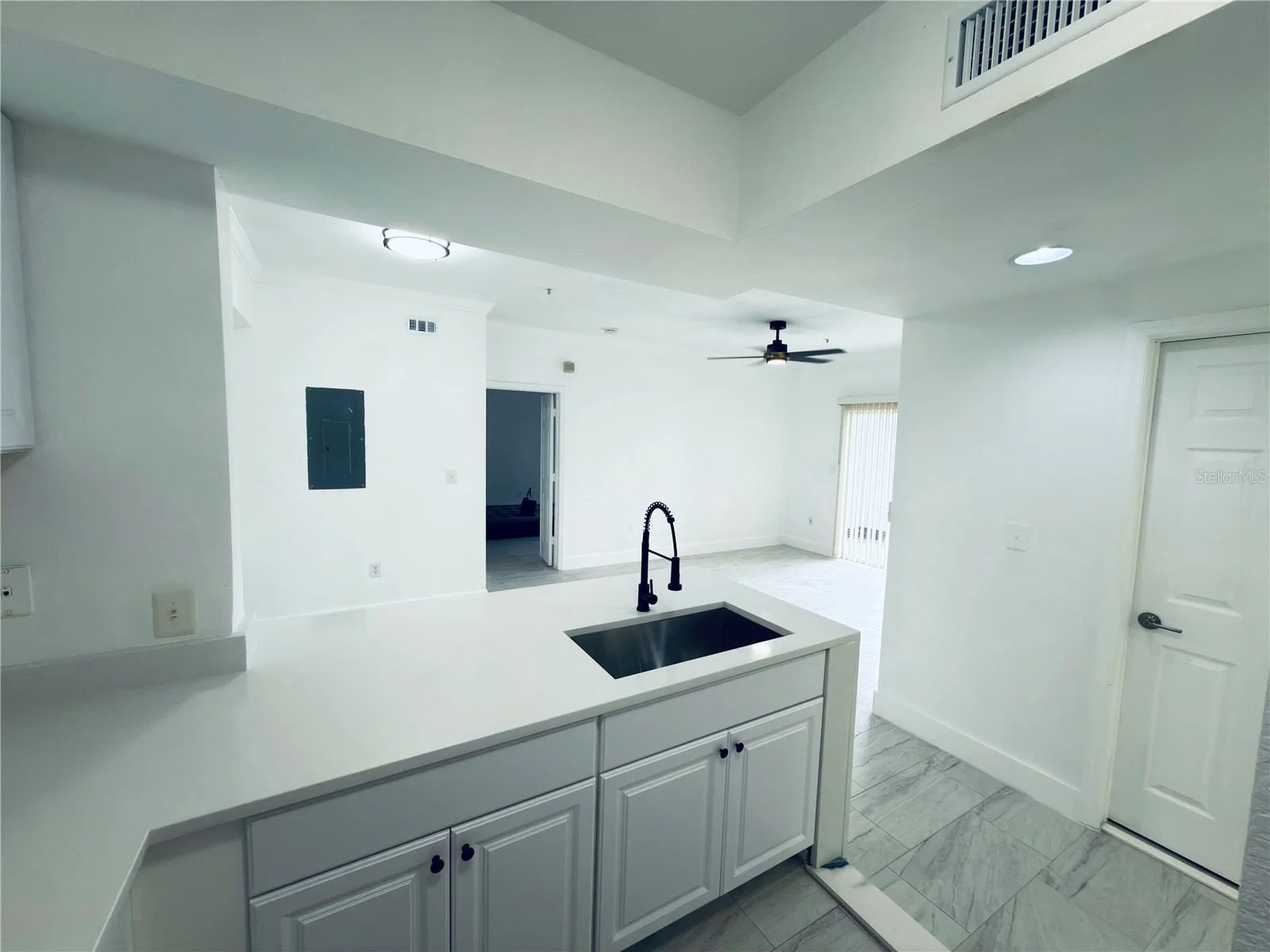 Photo 5 of 3712 CASTLE PINES Lane #4122
