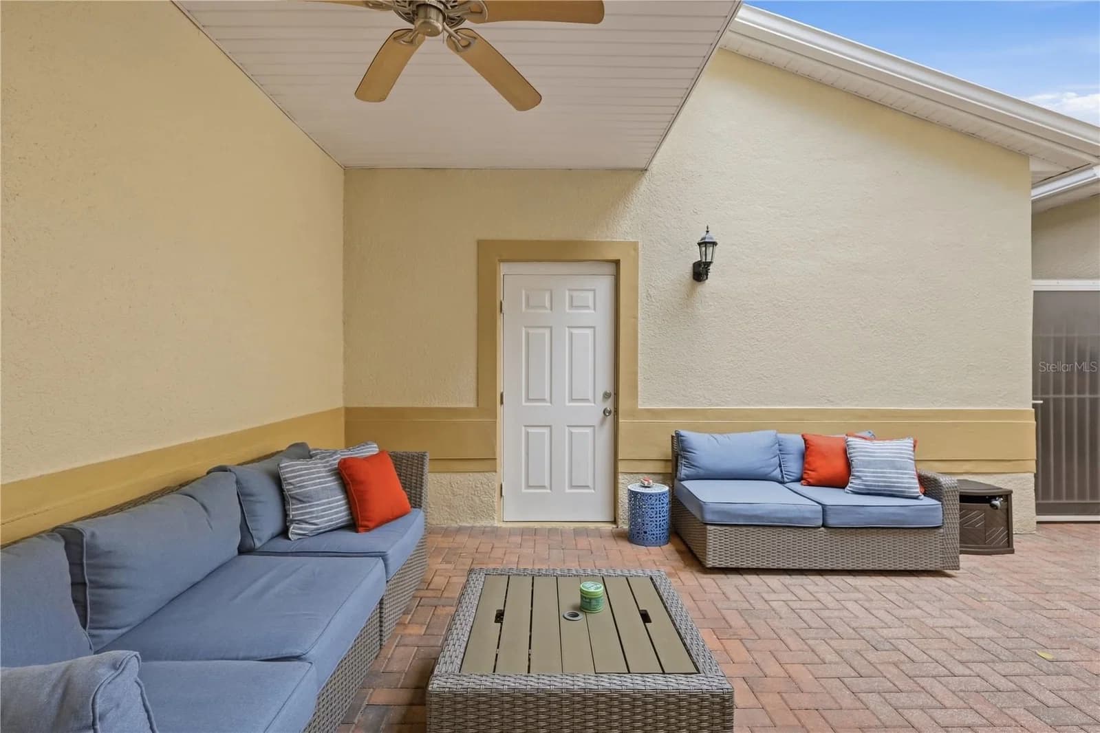 17404 CHATEAU PINE Way