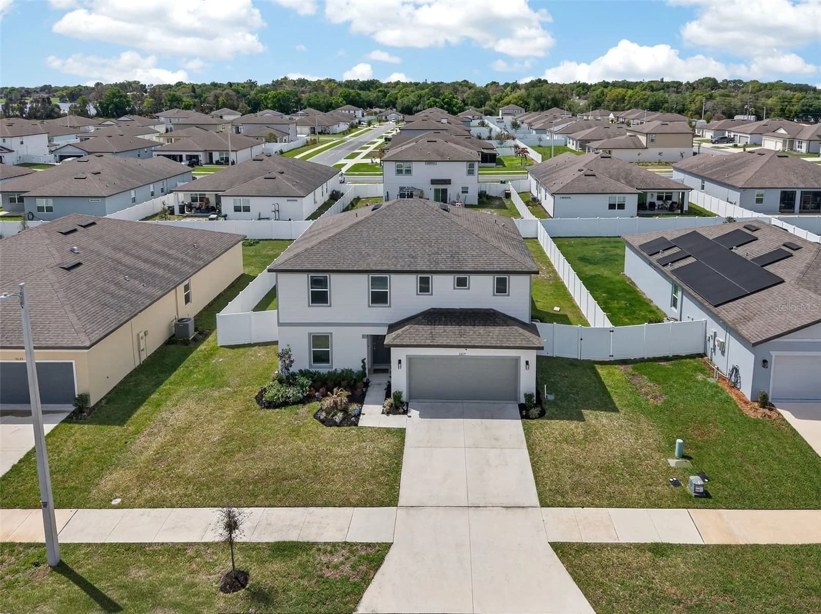 1117 MICHELANGELO Lane