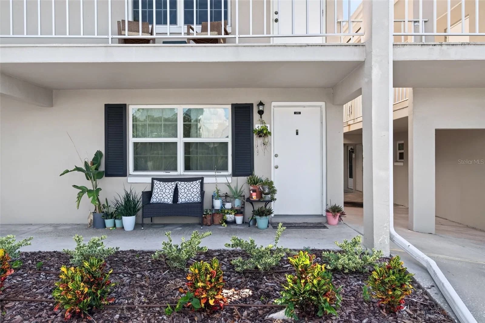 Photo 4 of 2500 LEE Road #123