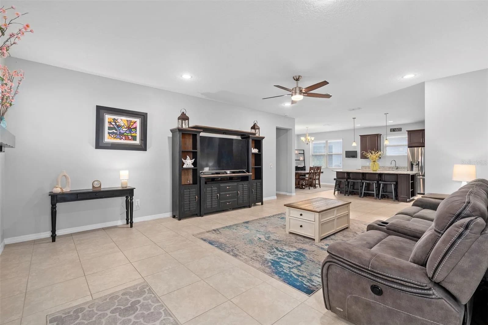 Photo 5 of 593 KISTLER Circle