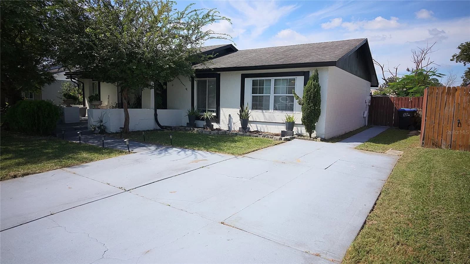 Photo 4 of 11419 ARIES Drive
