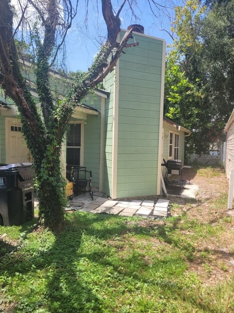 2220 FAXTON Court