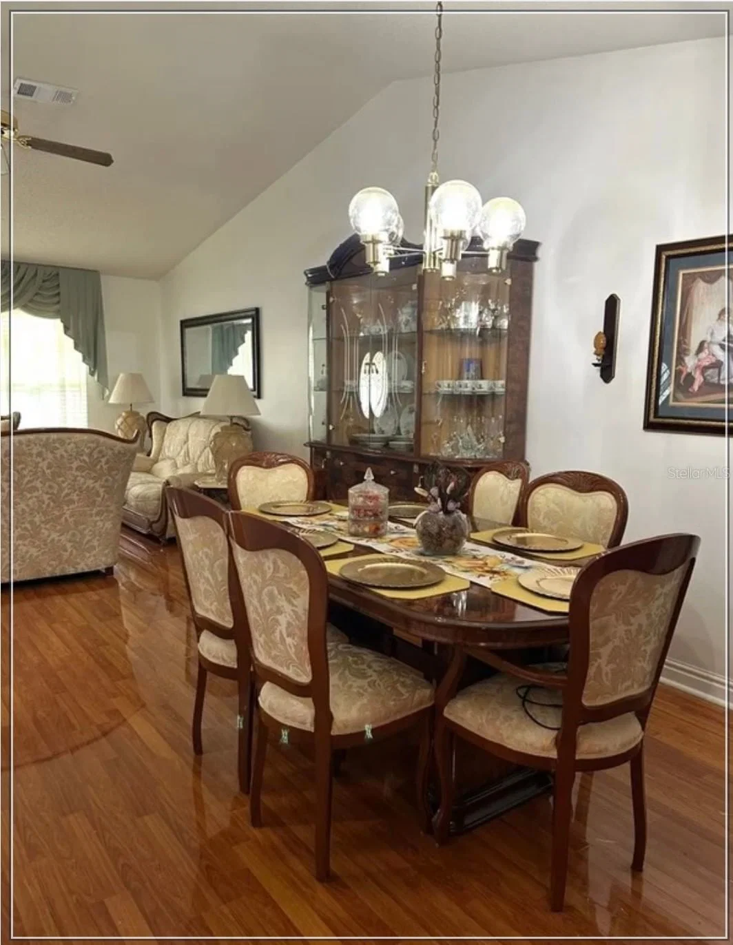 Photo 5 of 10103 CHESHAM Drive