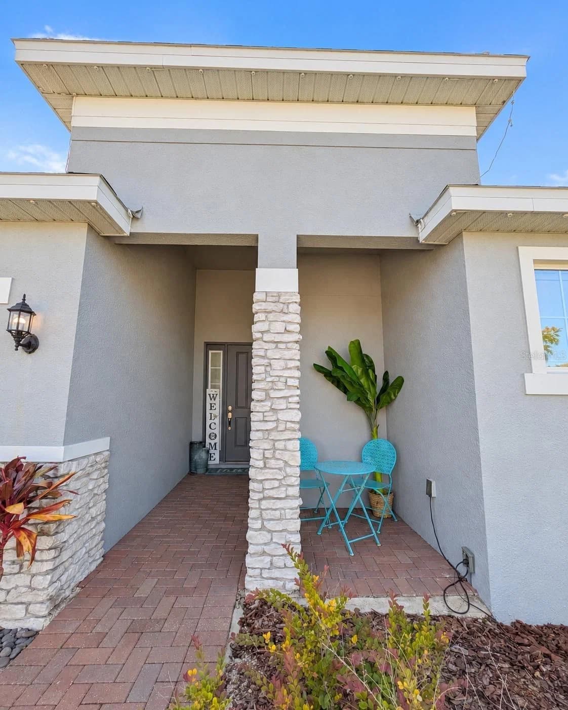 2913 BLUESTEM Lane