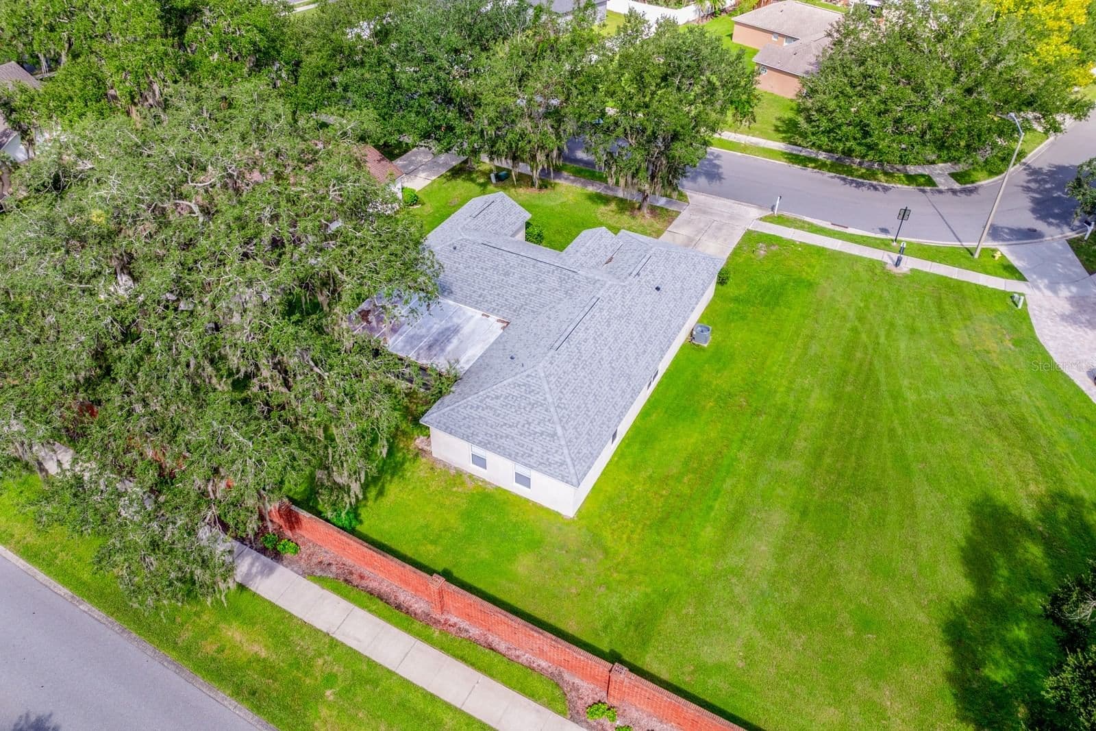 Photo 5 of 23 ZACHARY WADE Street