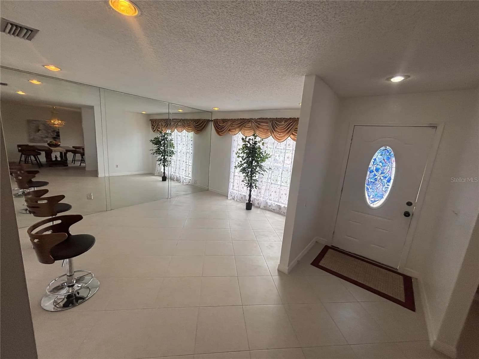 Photo 4 of 7667 HAVENFORD Court