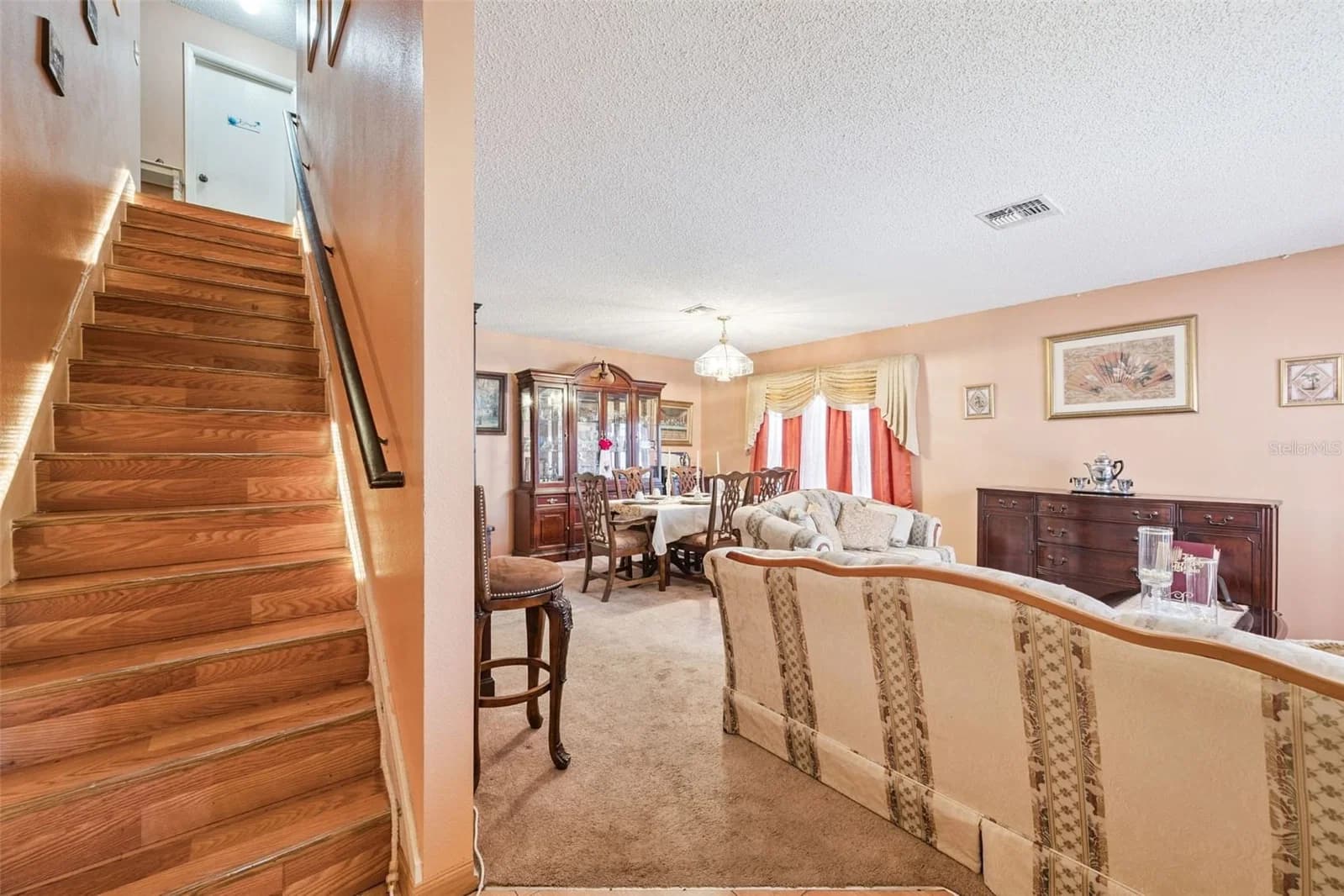 Photo 5 of 1134 KEMPTON CHASE Parkway