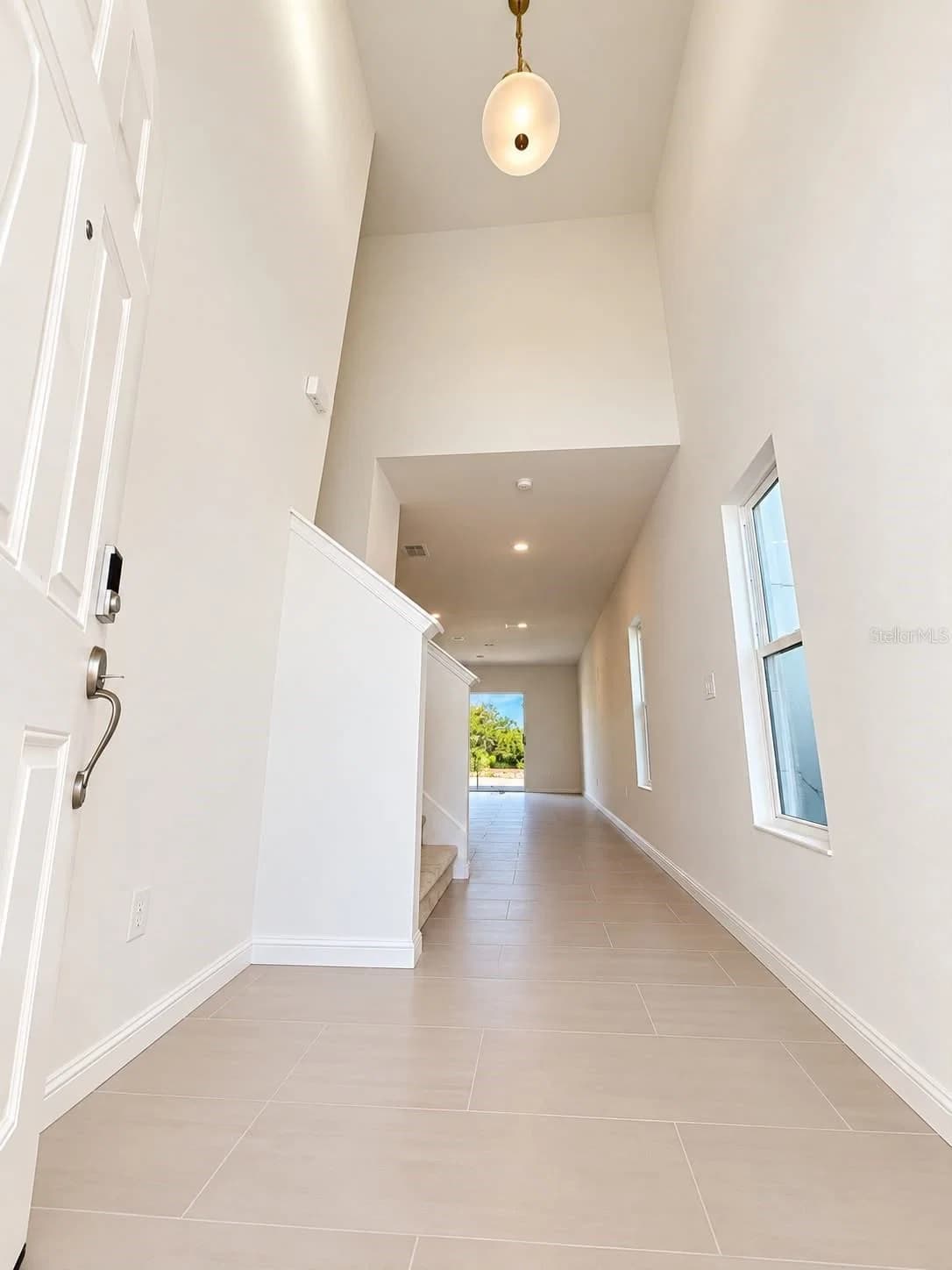 1437 SAWGRASS HAMMOCK Lane