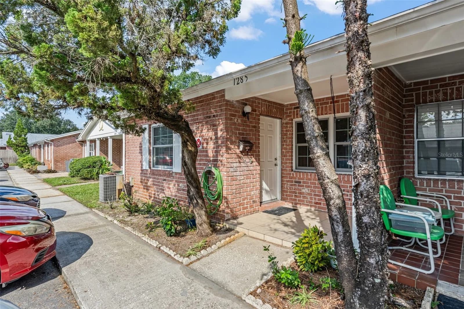 1285 HERITAGE Lane