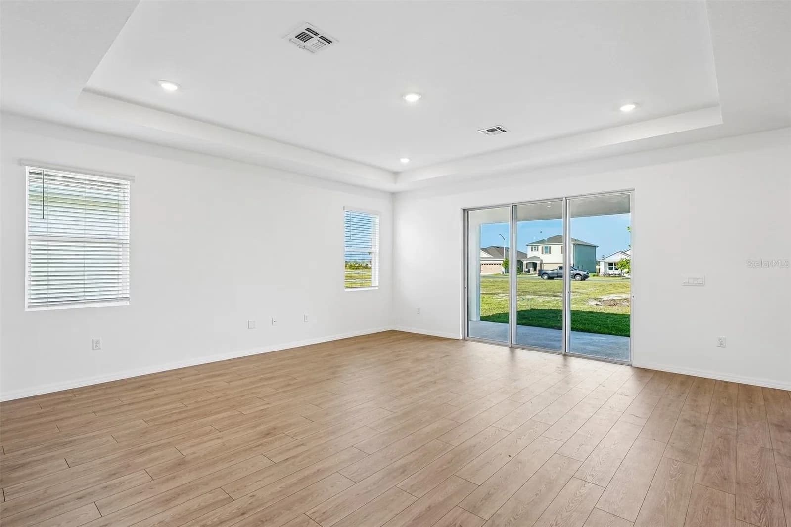 Photo 5 of 4762 ANEMONE Court