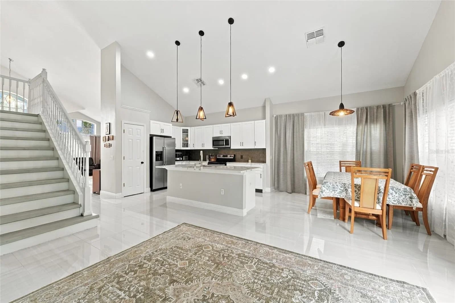 Photo 4 of 16706 RISING STAR Drive