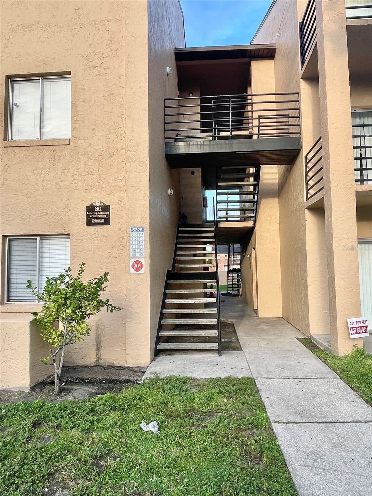 5226 VIA HACIENDA CIR #A214