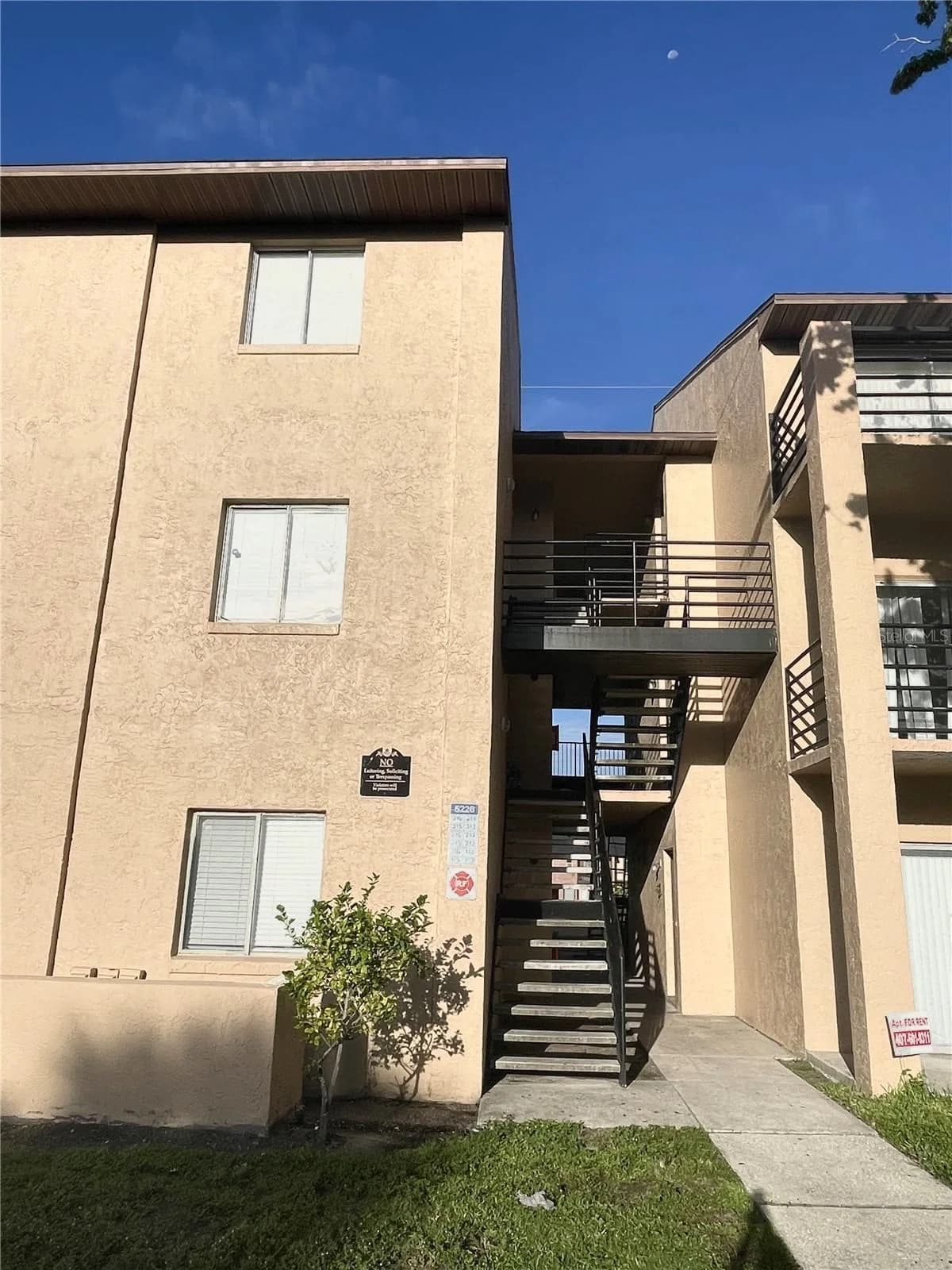 5226 VIA HACIENDA CIR #A214