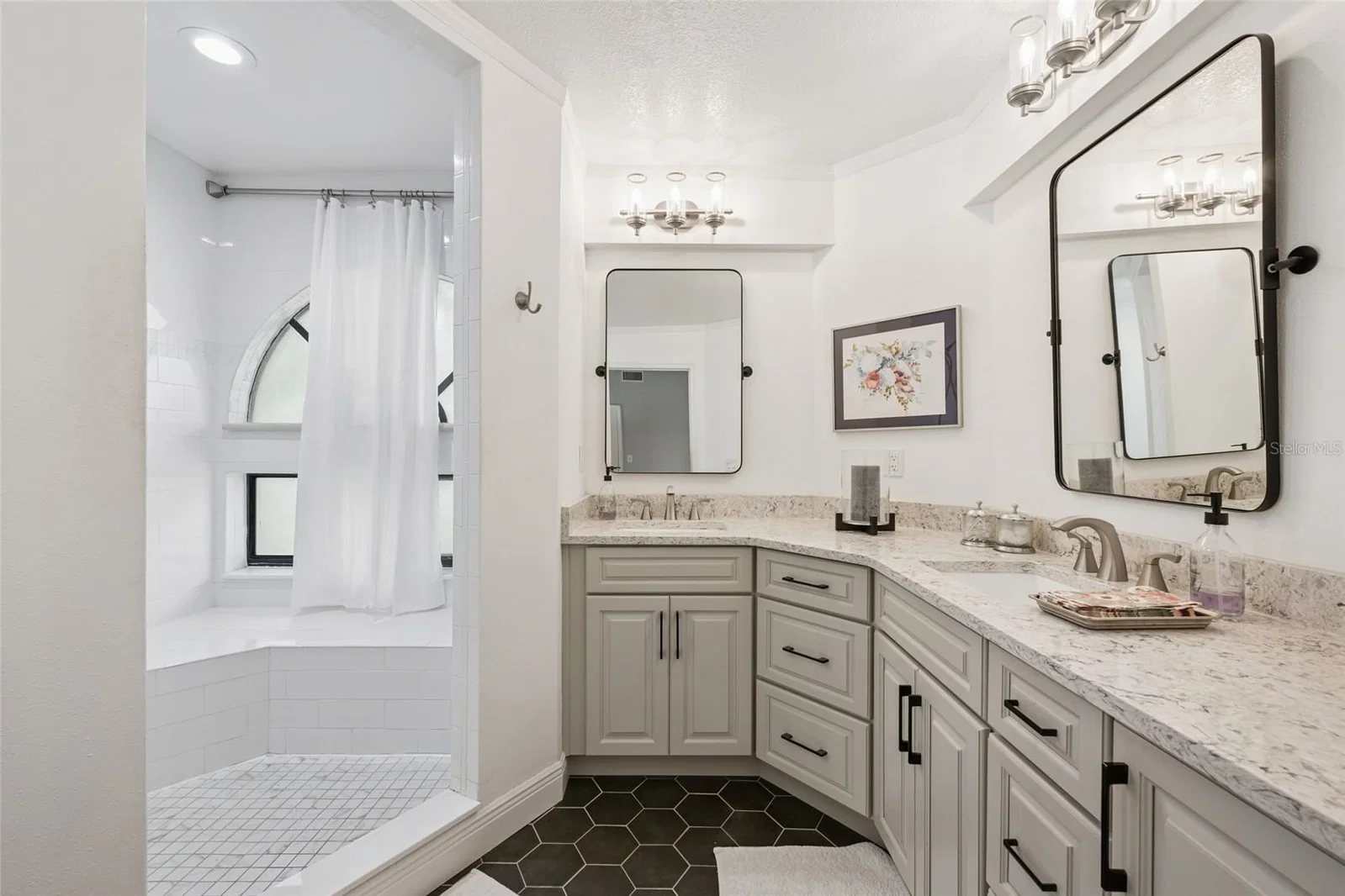 Photo 4 of 1266 SAINT TROPEZ Circle #1266