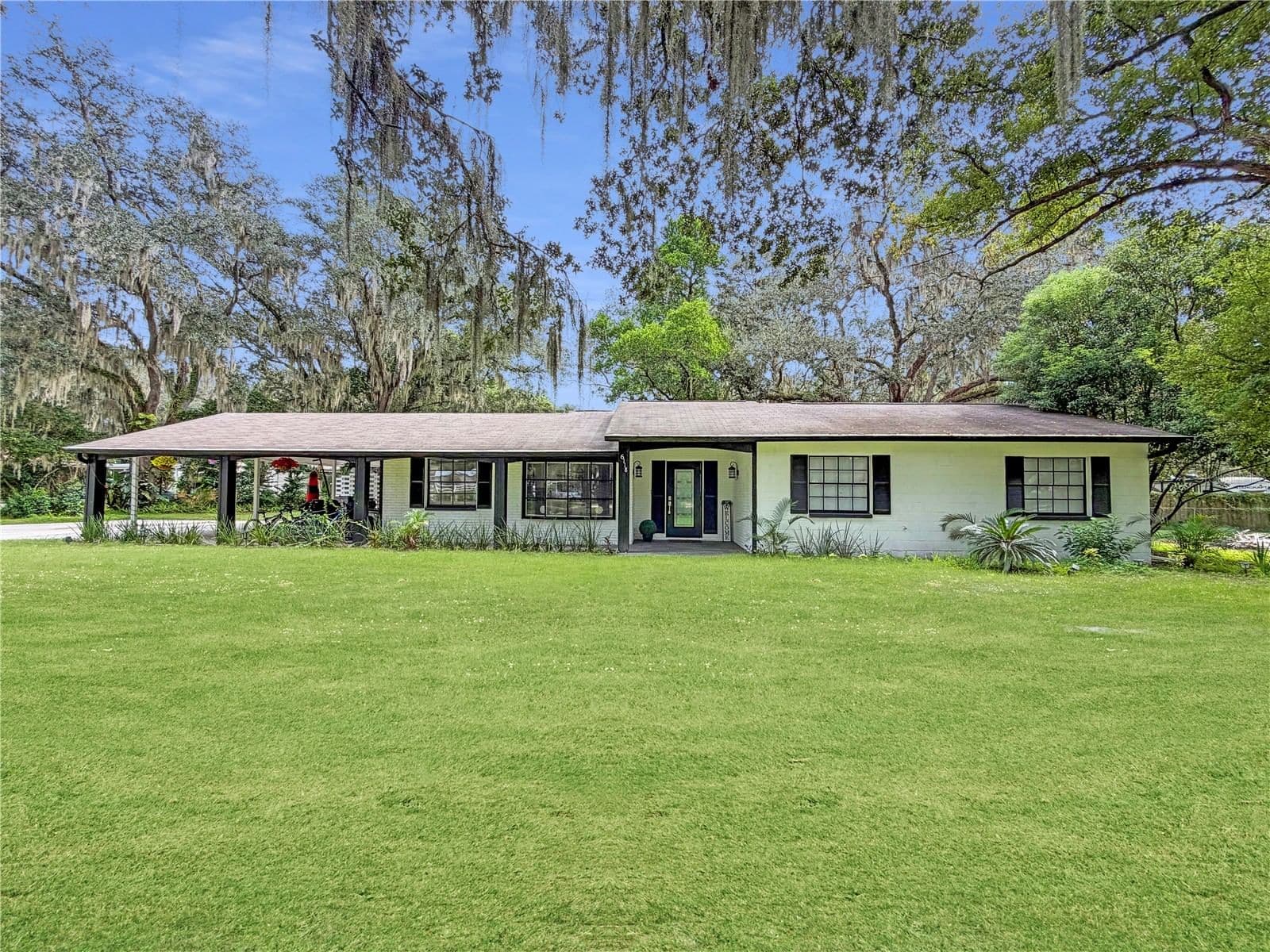 6118 CARLA Circle