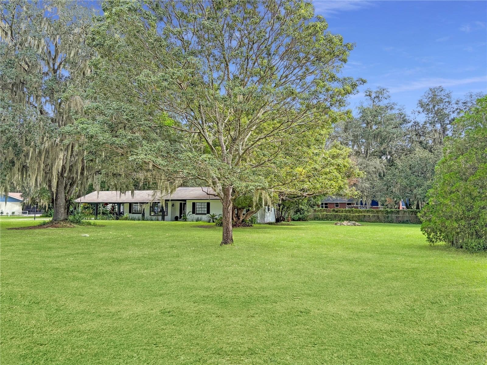 6118 CARLA Circle