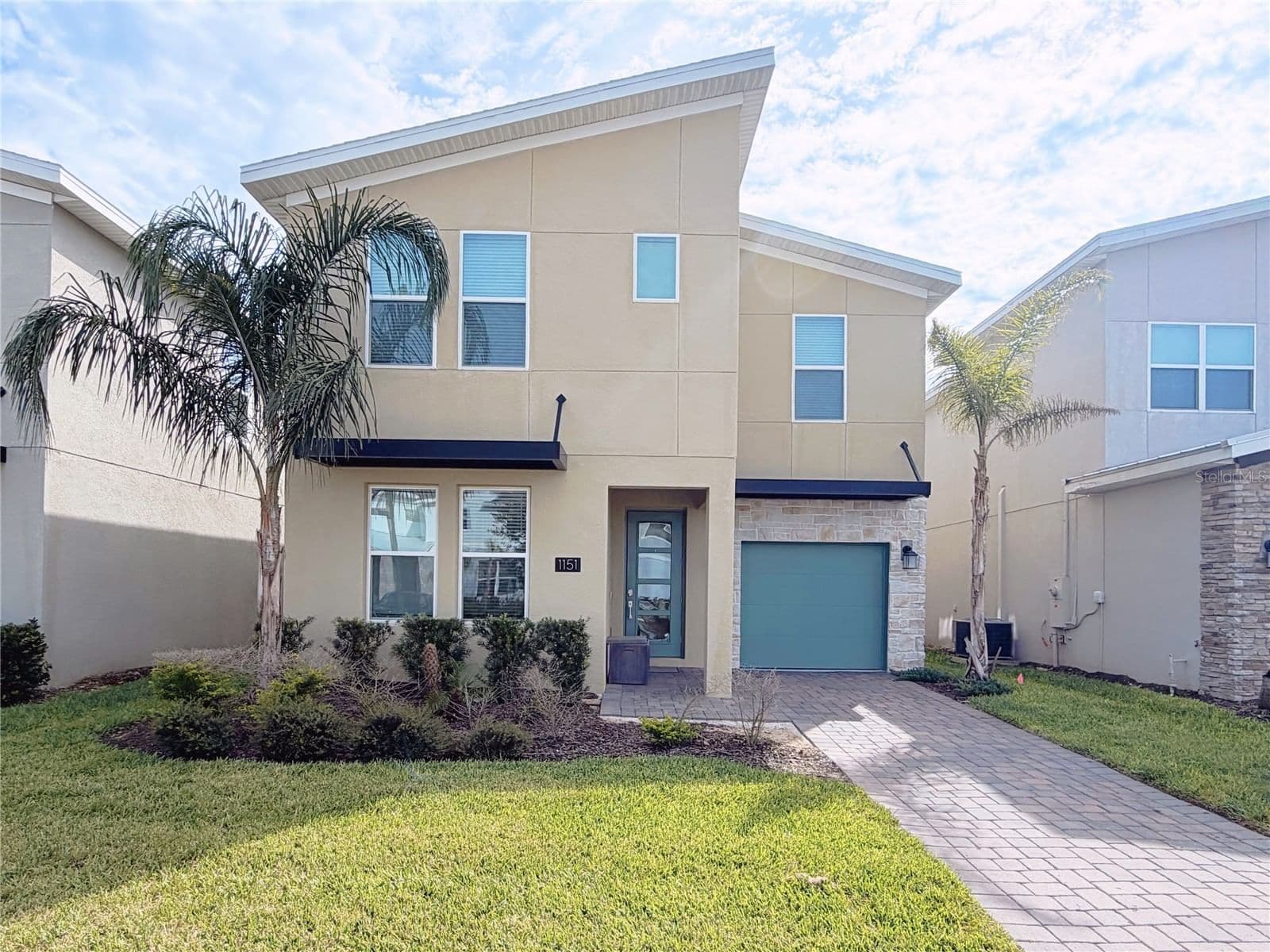 1151 KINGSBARN Street