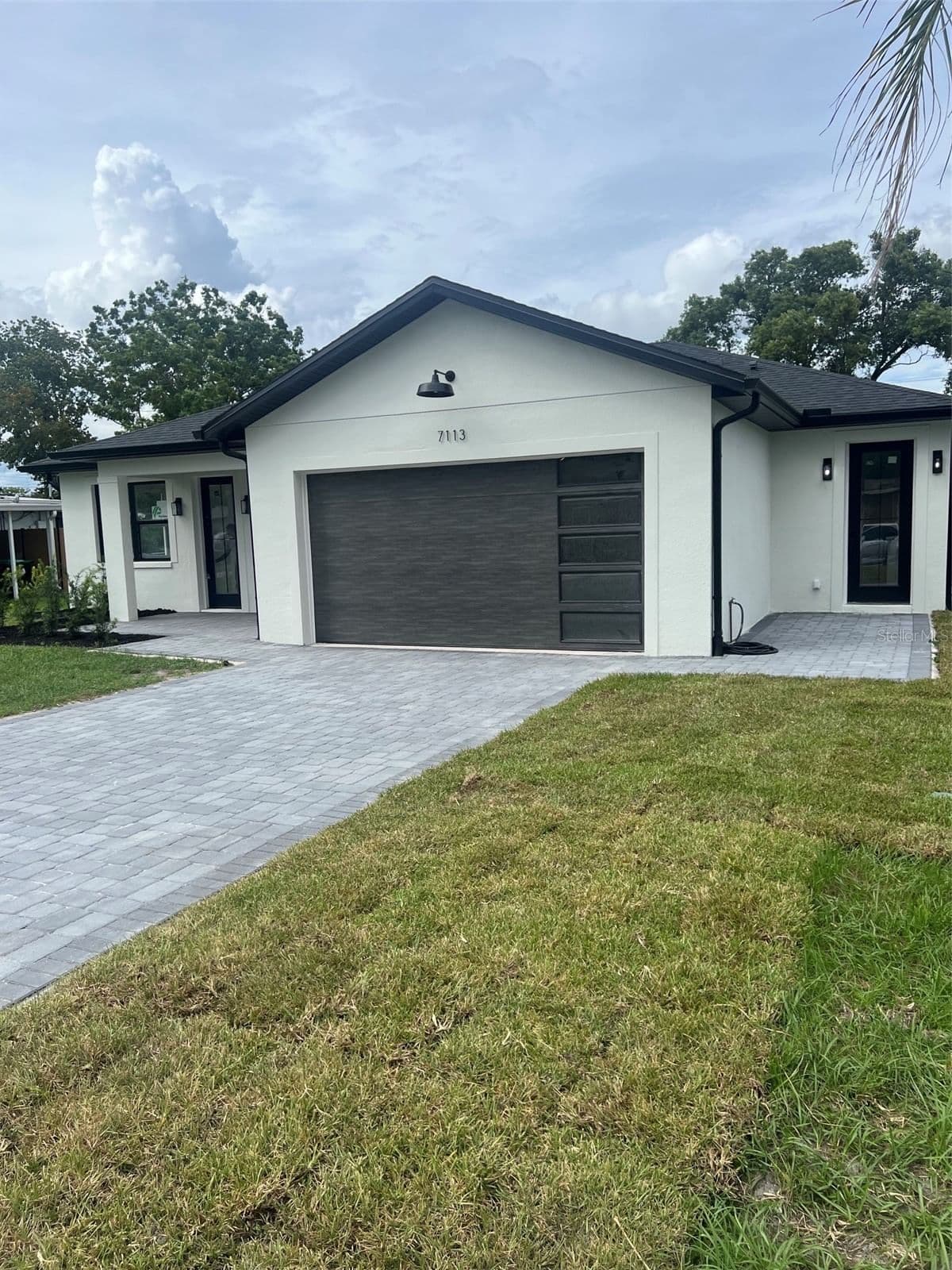 7113 TURQUOISE Lane