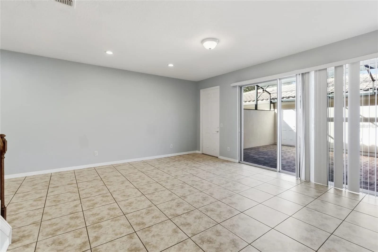 Photo 5 of 11926 LORENZA Lane