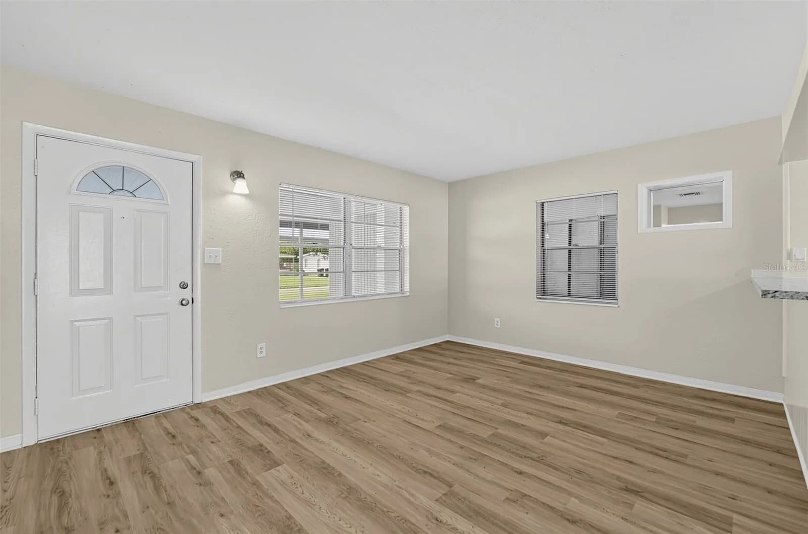 Photo 5 of 1225 SAINT JAMES Road