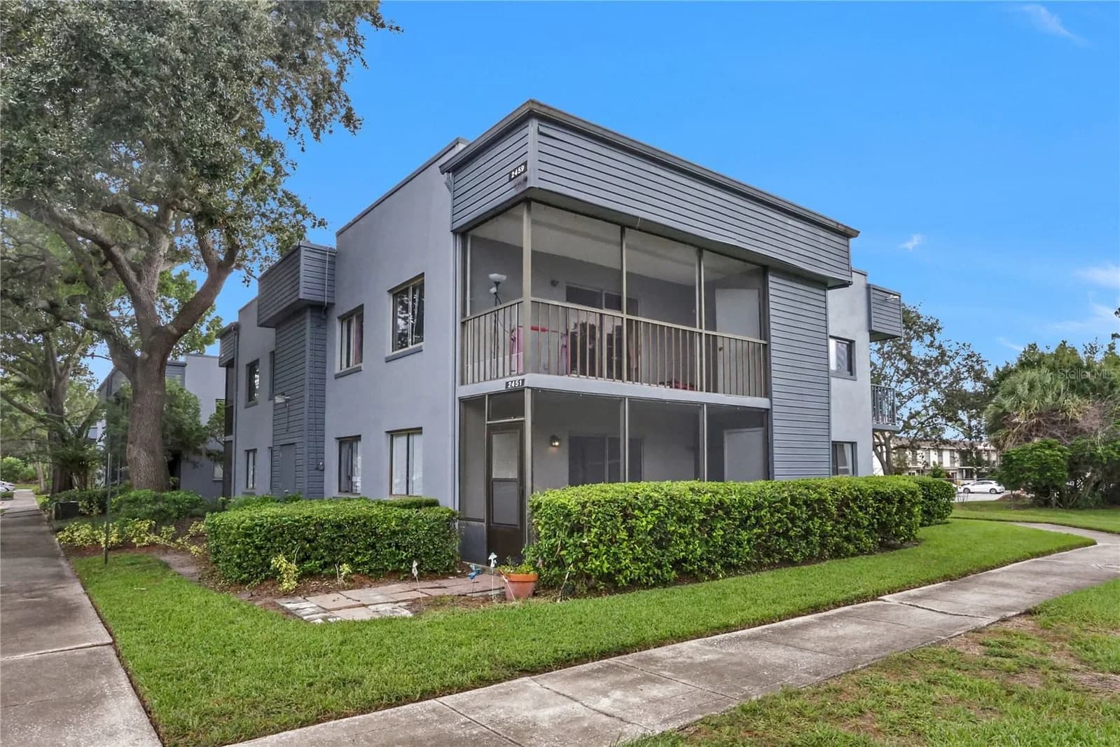 2451 OAK PARK Way #120