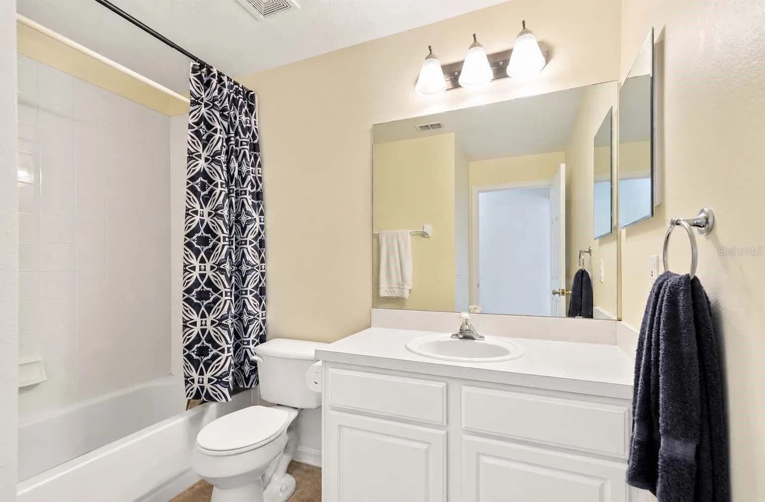Photo 5 of 4808 NORTHERN DANCER Way