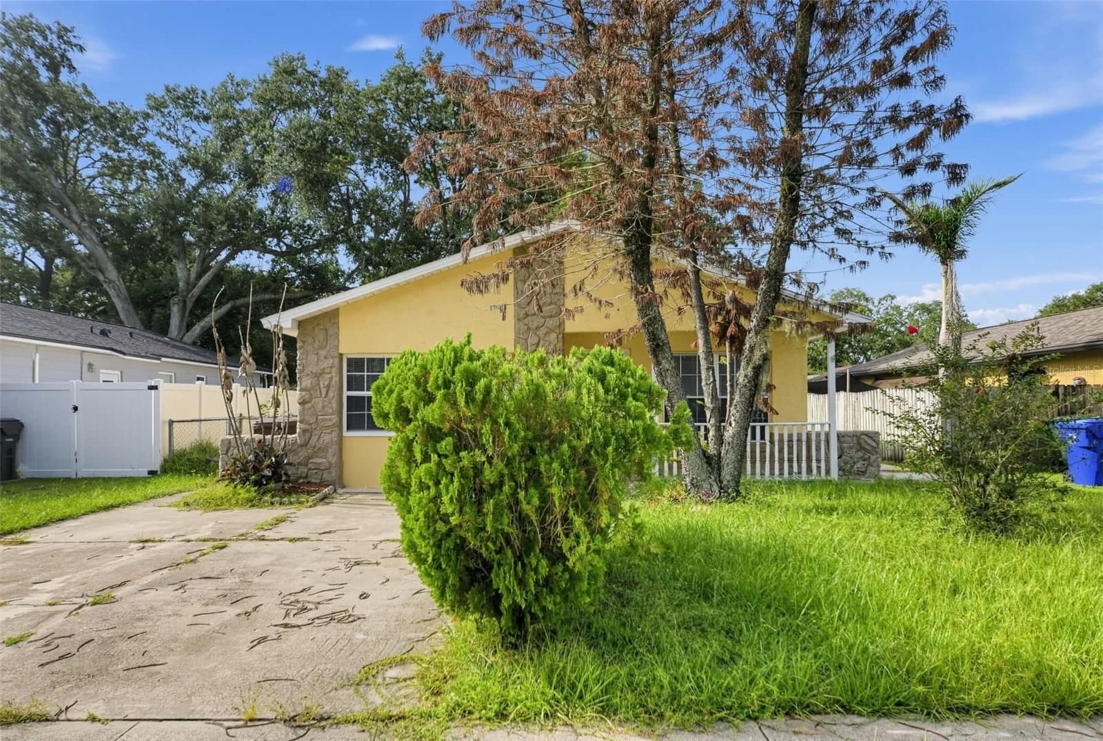 Photo 5 of 1516 KELBY Road