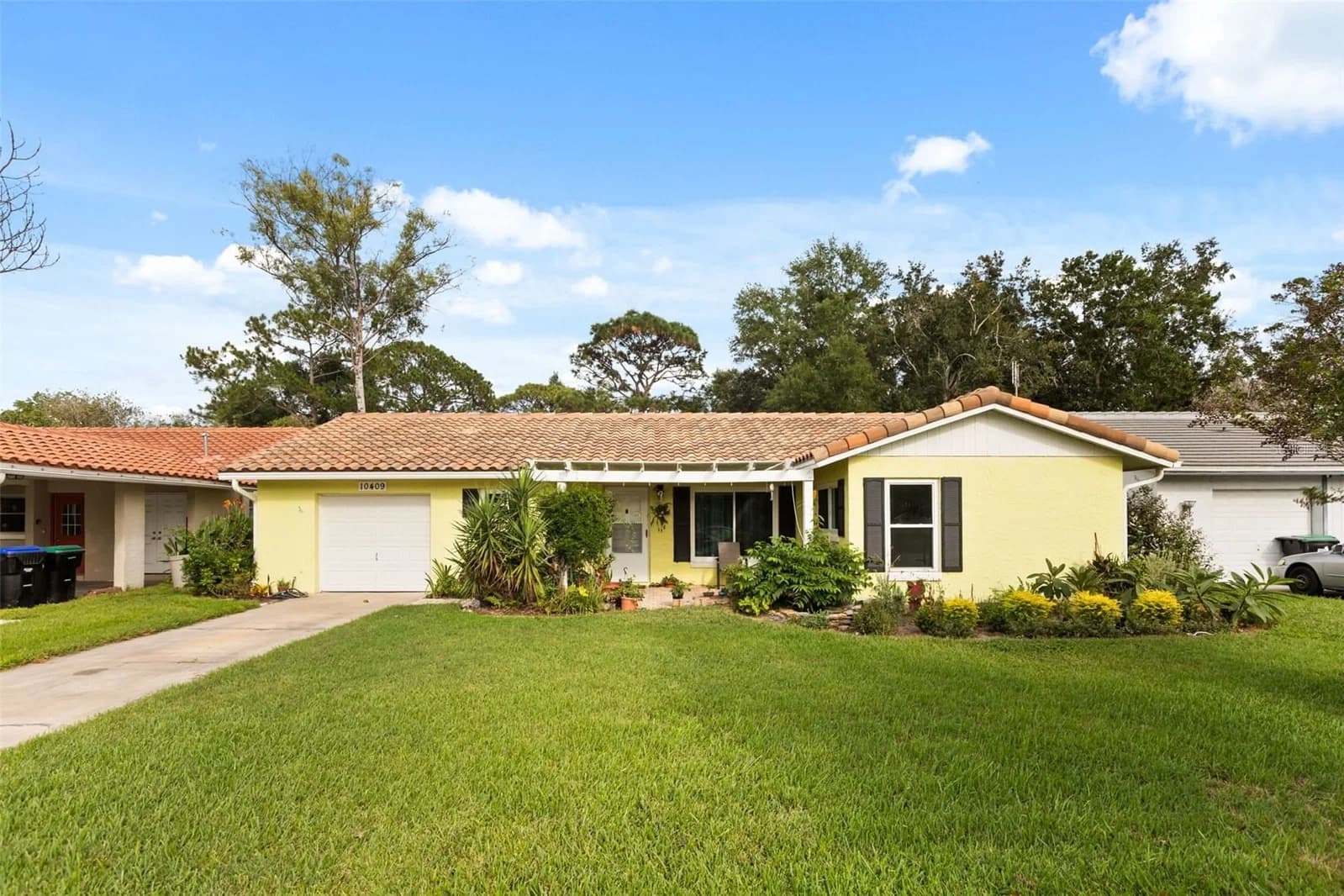 10409 HIDDEN Lane