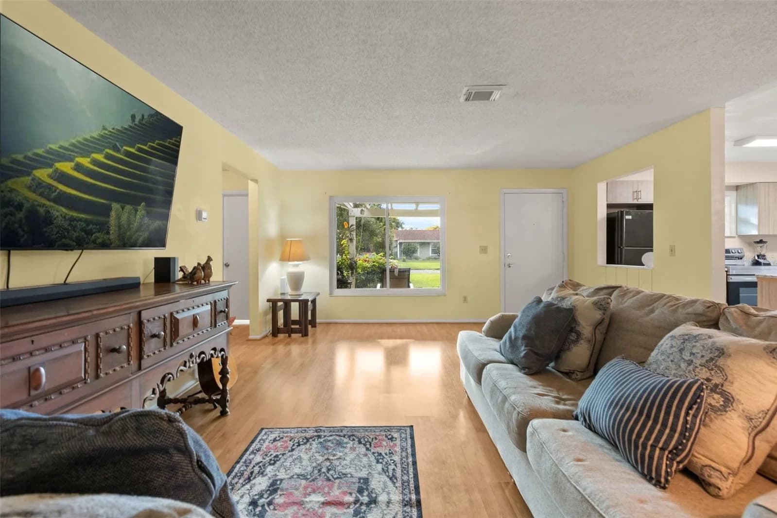 10409 HIDDEN Lane