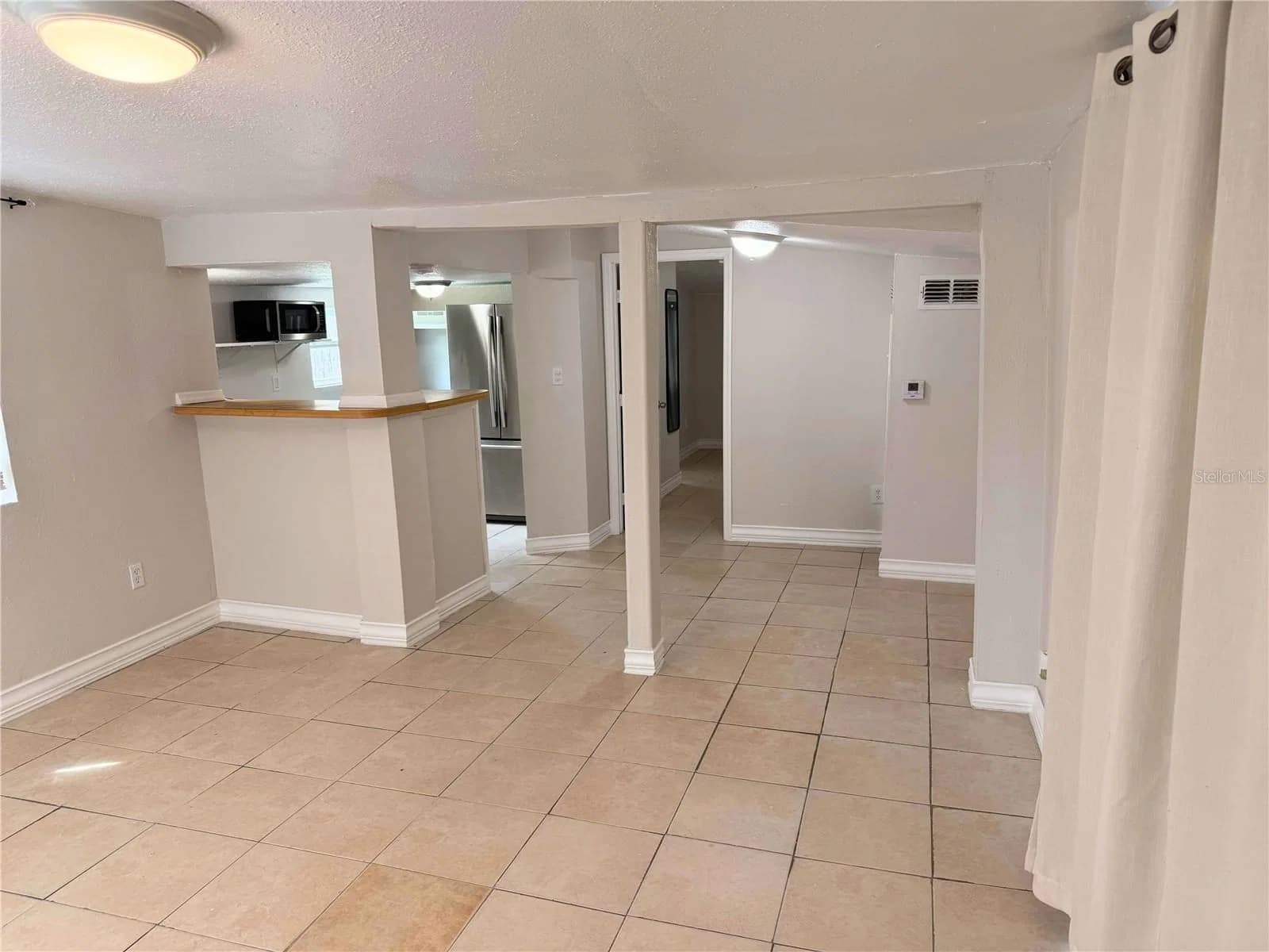 Photo 4 of 2602 SIDNEY Avenue