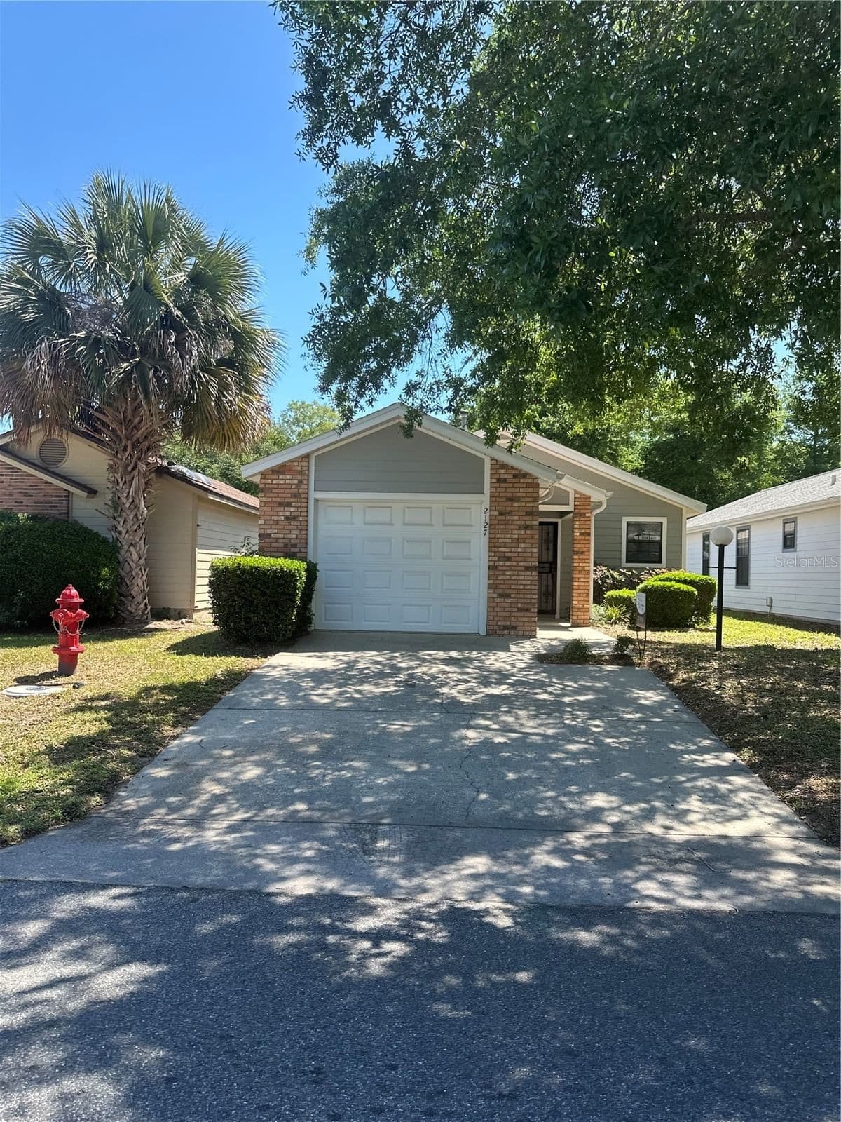 2127 N.E. 40TH AVE.